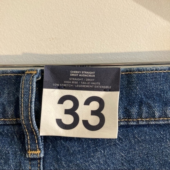 GAP Sz 33 High Rise Cheeky Straight Button Fly Mid-Wash Jeans NWT - Picture 7 of 11